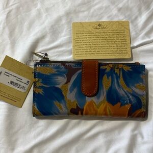 Patricia Nash Nazari wallet